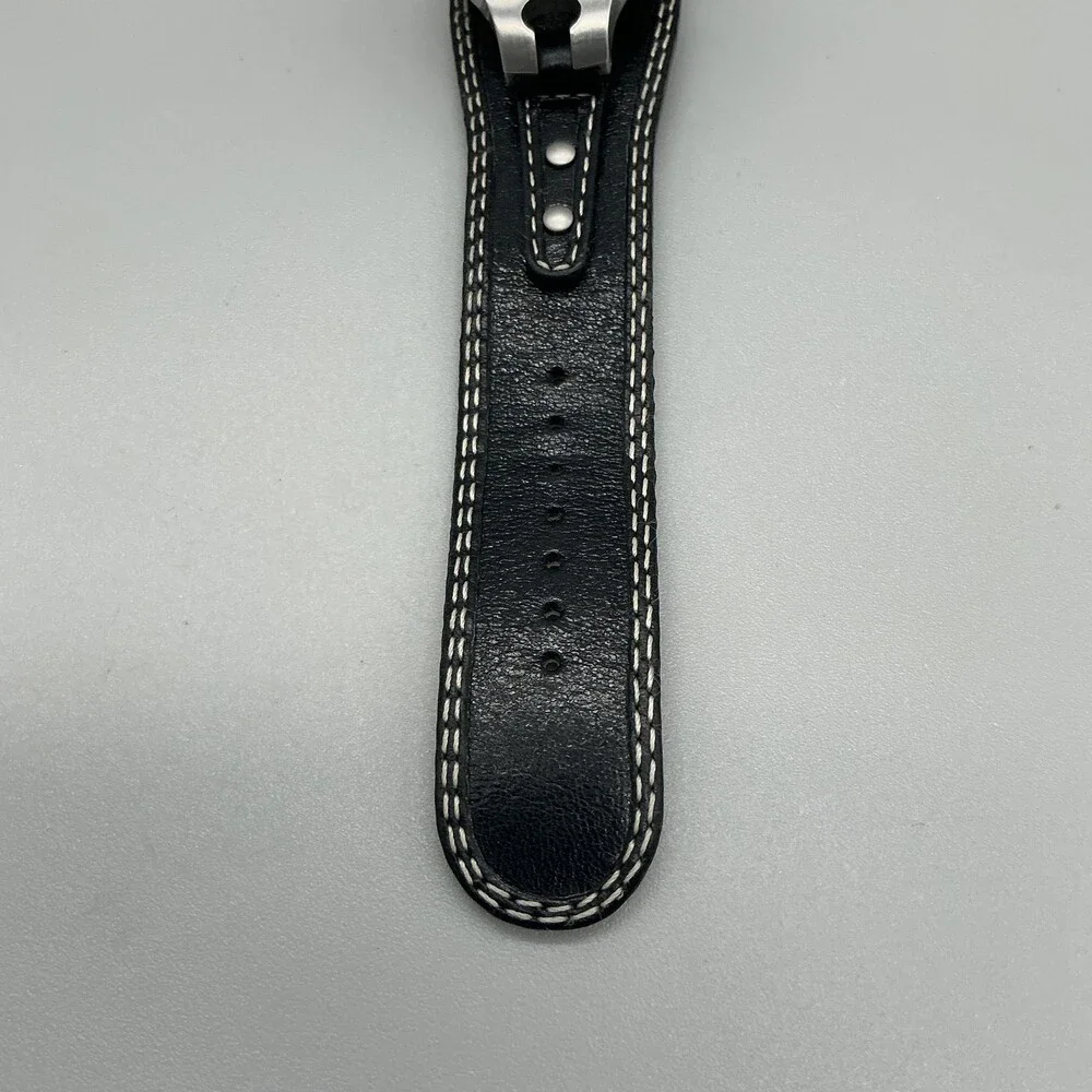 Fossil ES-9814 Womens Watch 26mm Black Star Dial Silver Tone Leather New Battery